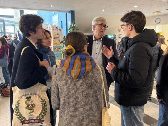 Légende de la photo